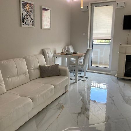 Apartment Kaczorowskiego 14 ビャウィストク エクステリア 写真